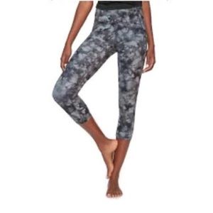 ATHLETA • Tie Dye Salutation Crop Capri Leggings in Powervita EUC • Size Smalll